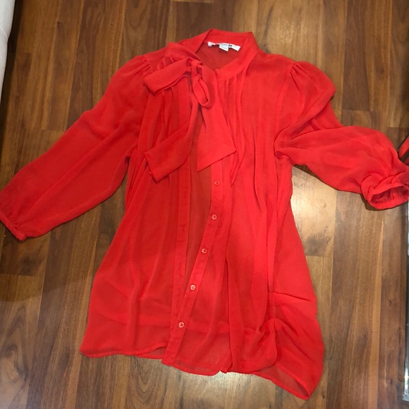 Sheer top - Picture 1 of 2